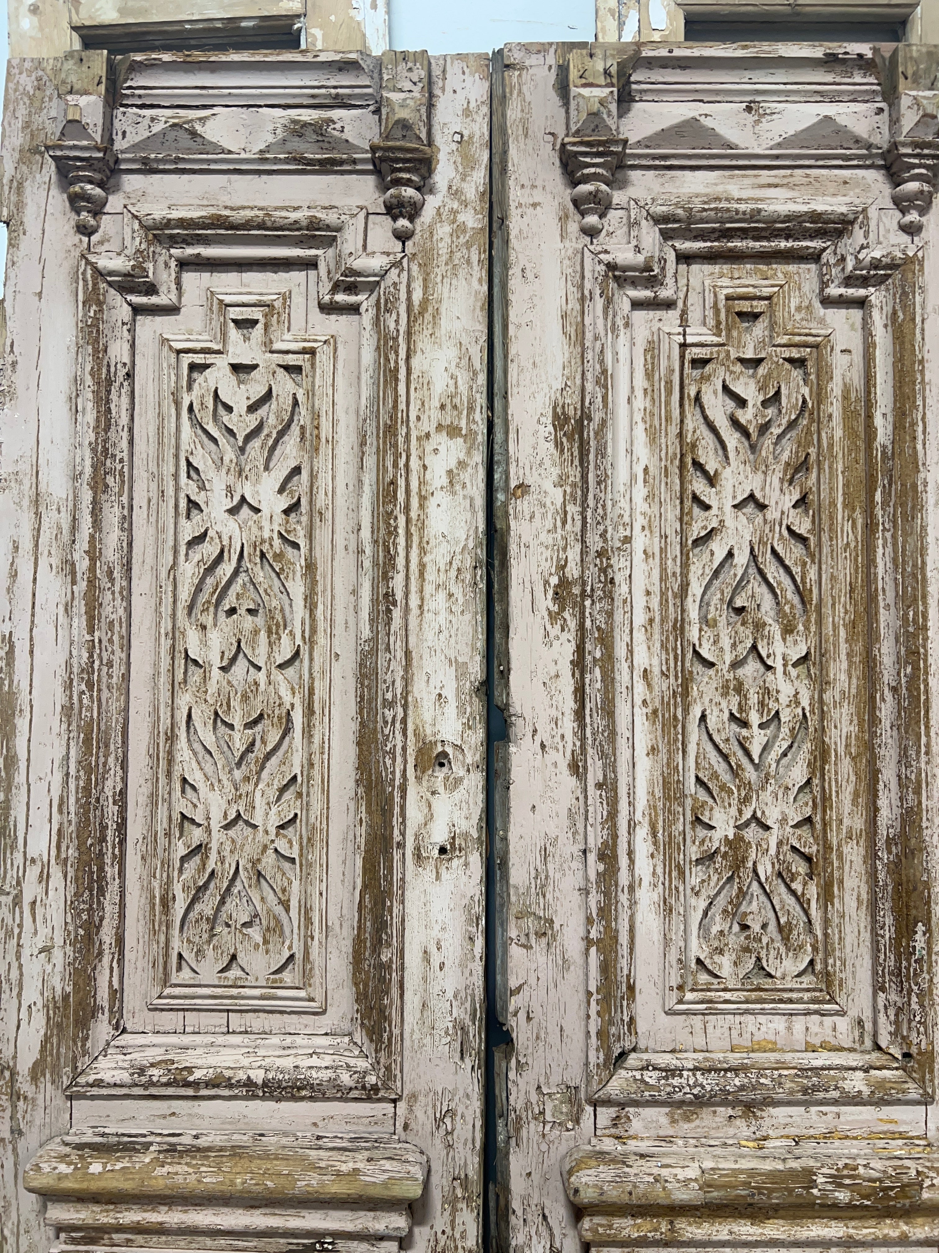 Is Architectural Salvage Furniture Durable for Everyday Use? | Saltaire Antiques