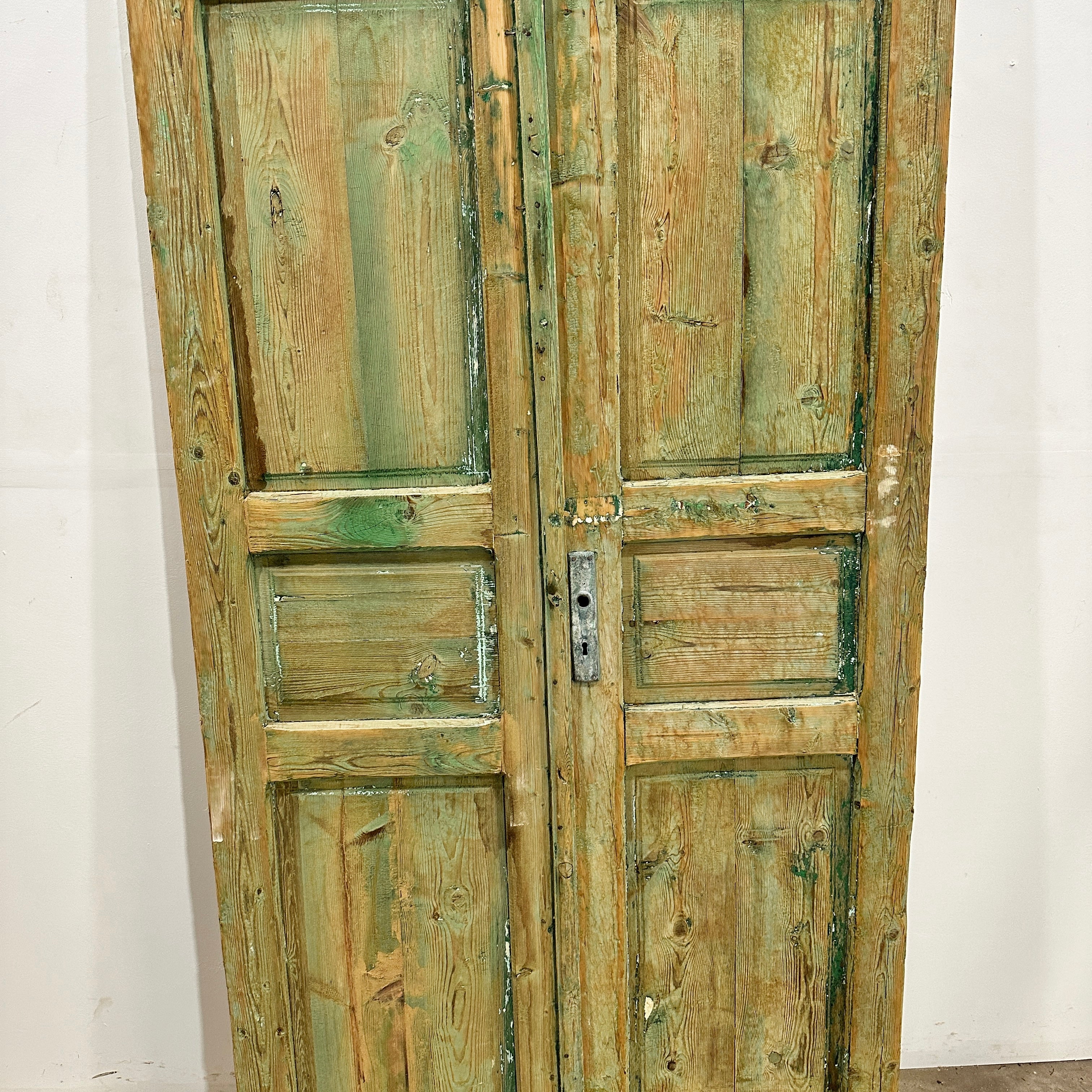 Solid Door (Raised Panel) 43in x 78in x 1.75in #316 - Saltaire Antiques